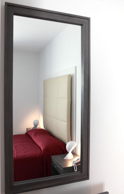 Aparthotel Brezza Di Grecale Trapani Habitación foto