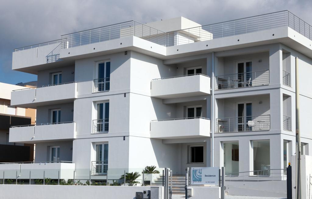 Aparthotel Brezza Di Grecale Trapani Exterior foto
