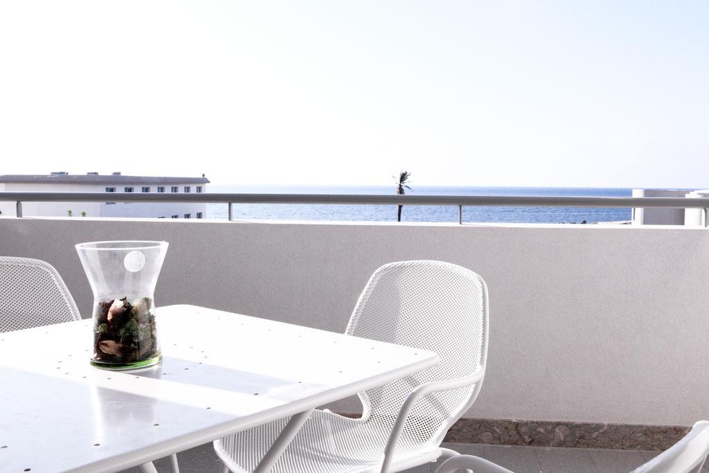 Aparthotel Brezza Di Grecale Trapani Exterior foto